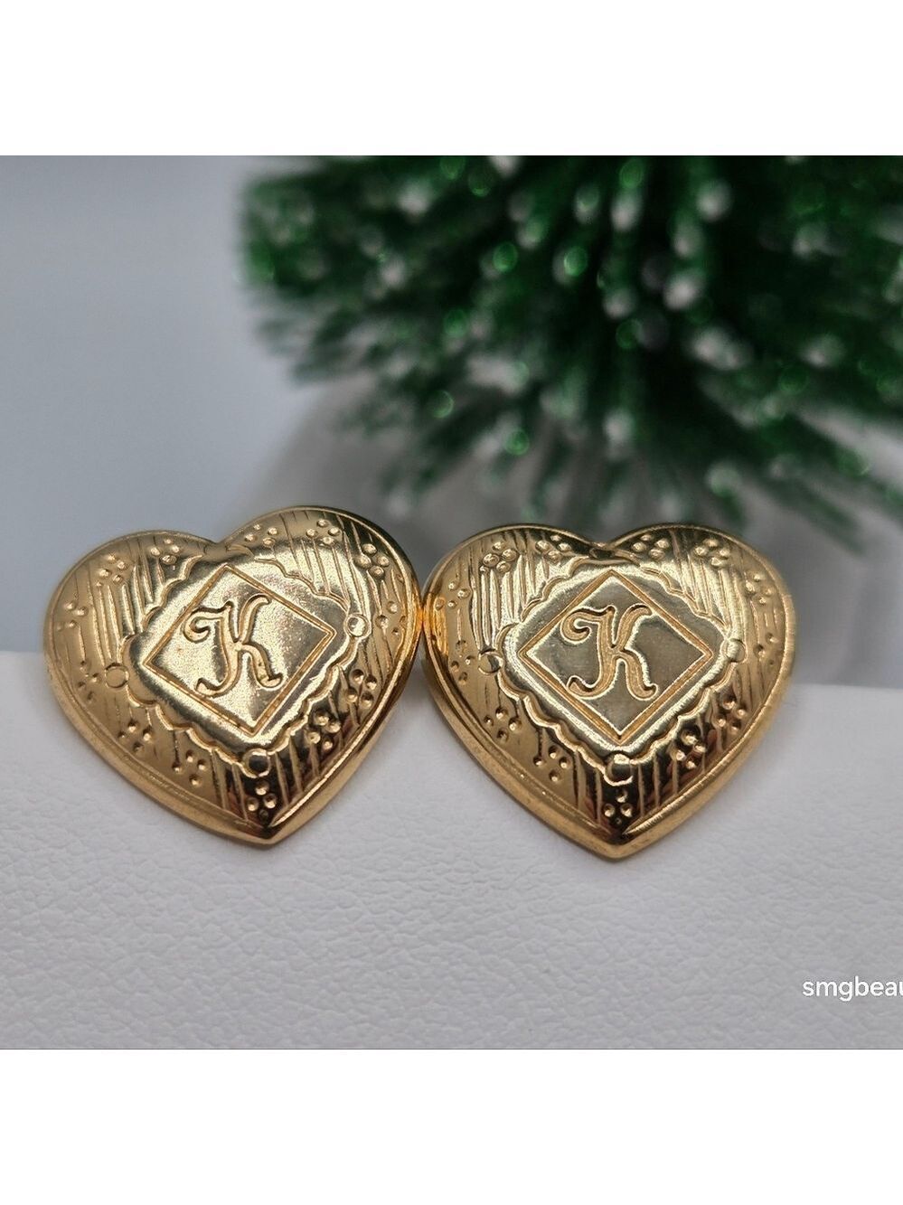 ✨2/$10✨ Charming Heart Letter K Gold Tone Stud Earrings by Avon